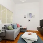 Akacfa 7 Center Beautiful Apartamento