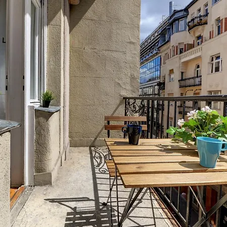 Akacfa 7 Center Beautiful Apartamento